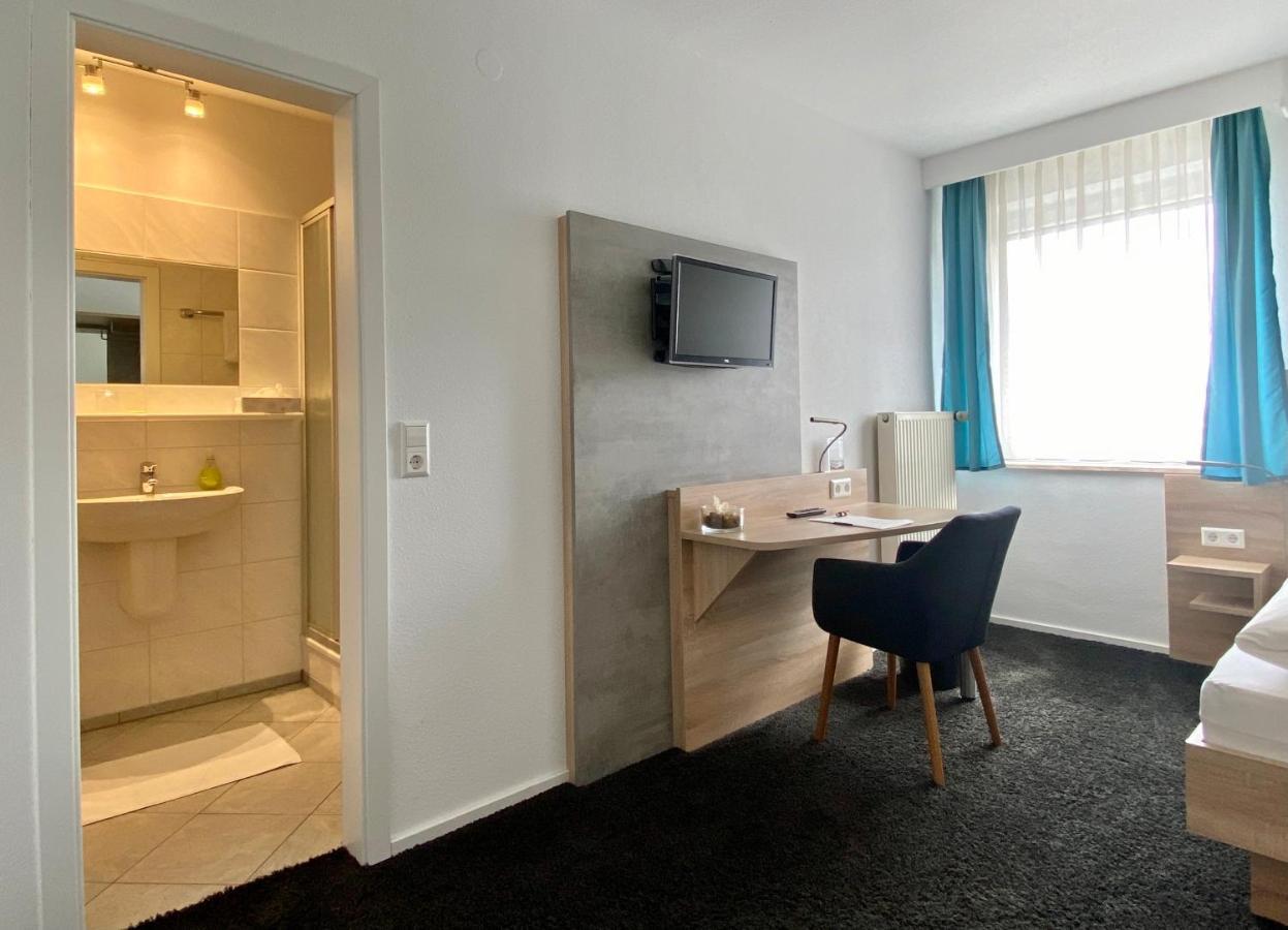 Hotel Zur Sonne Bodelshausen Экстерьер фото